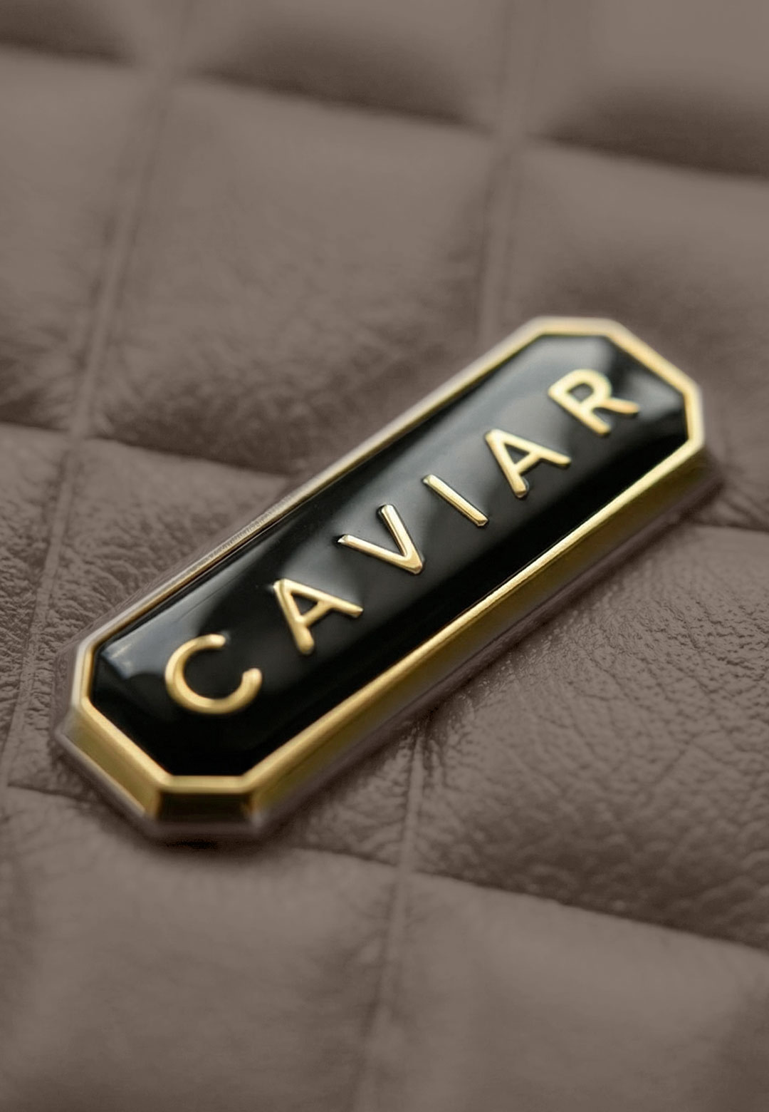 Логотип из эмали Мокко